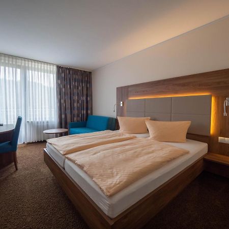 Hotel Villa Am Rhein Андернах Екстер'єр фото