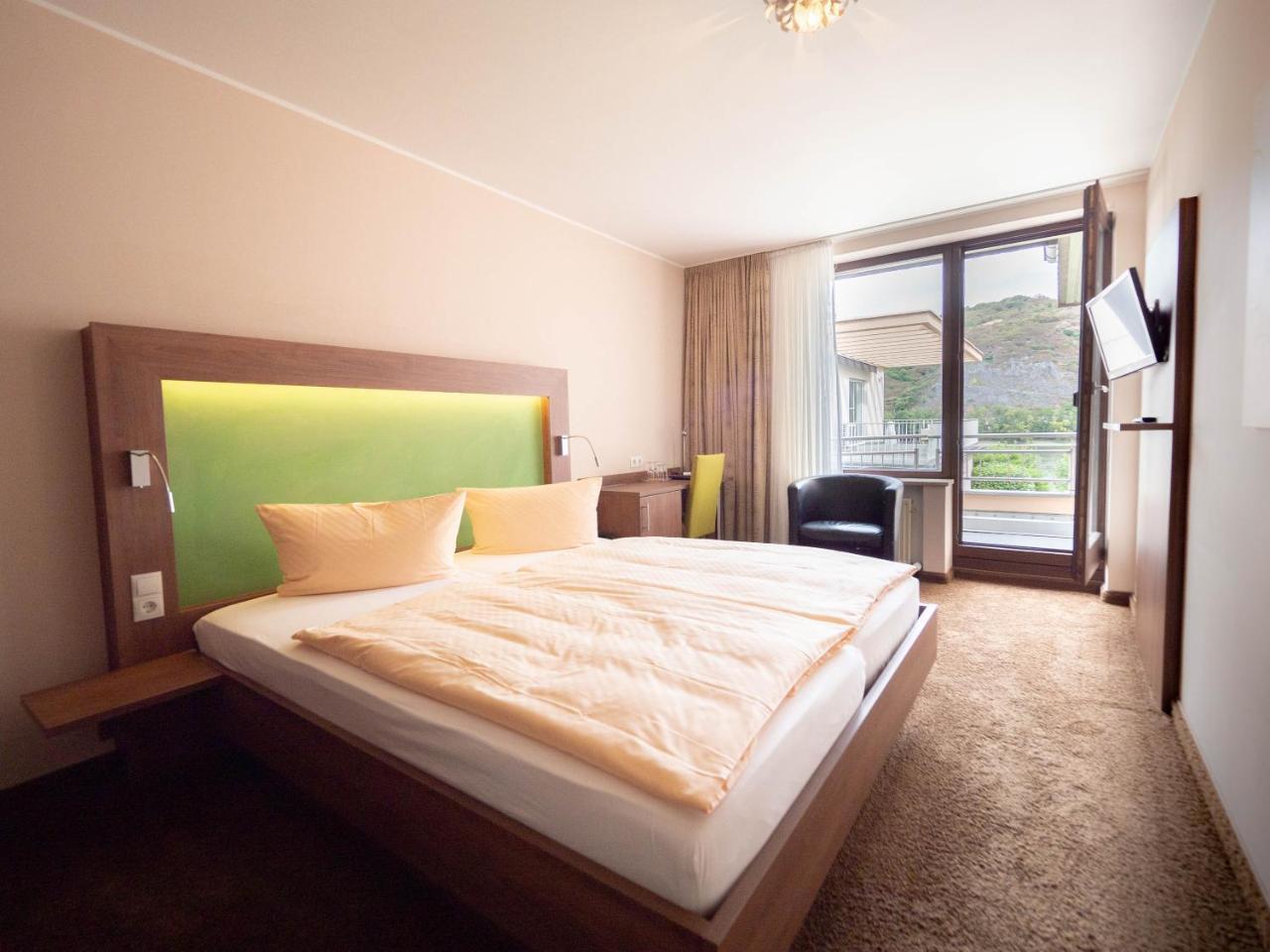 Hotel Villa Am Rhein Андернах Екстер'єр фото