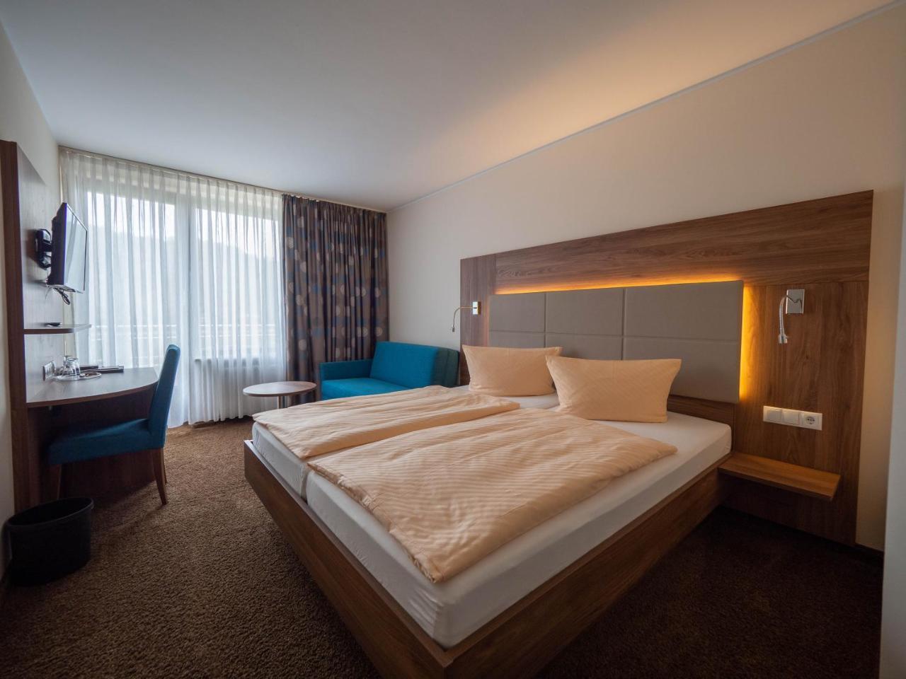 Hotel Villa Am Rhein Андернах Екстер'єр фото